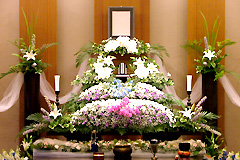 花匠が手がけた生花祭壇